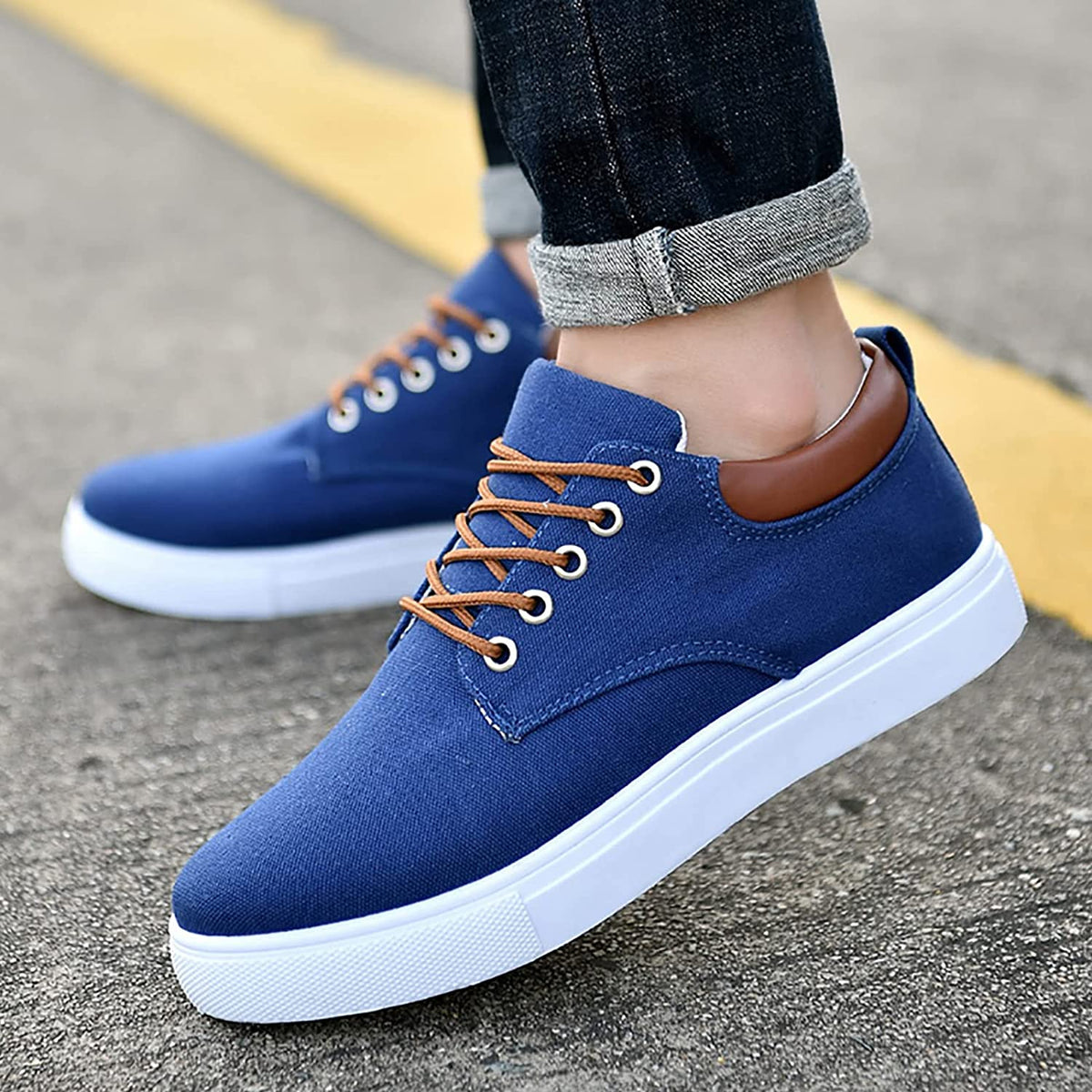 Magnus - Men’s Sneakers with a Crisp White Sole